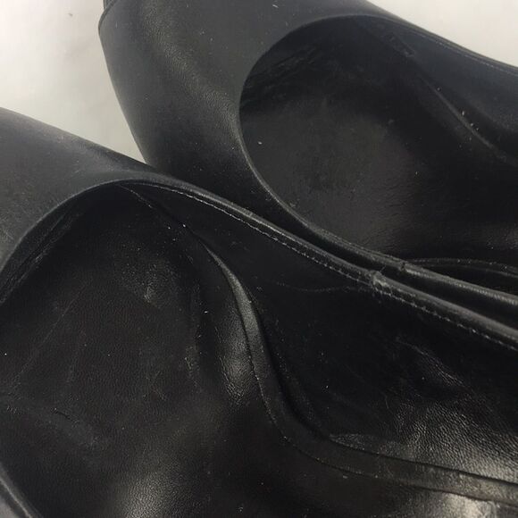 Tory Burch “Cantrell” Black Leather Open Toe Gold Logo T Pump Heels Women Sz 8.5 - Picture 7 of 8